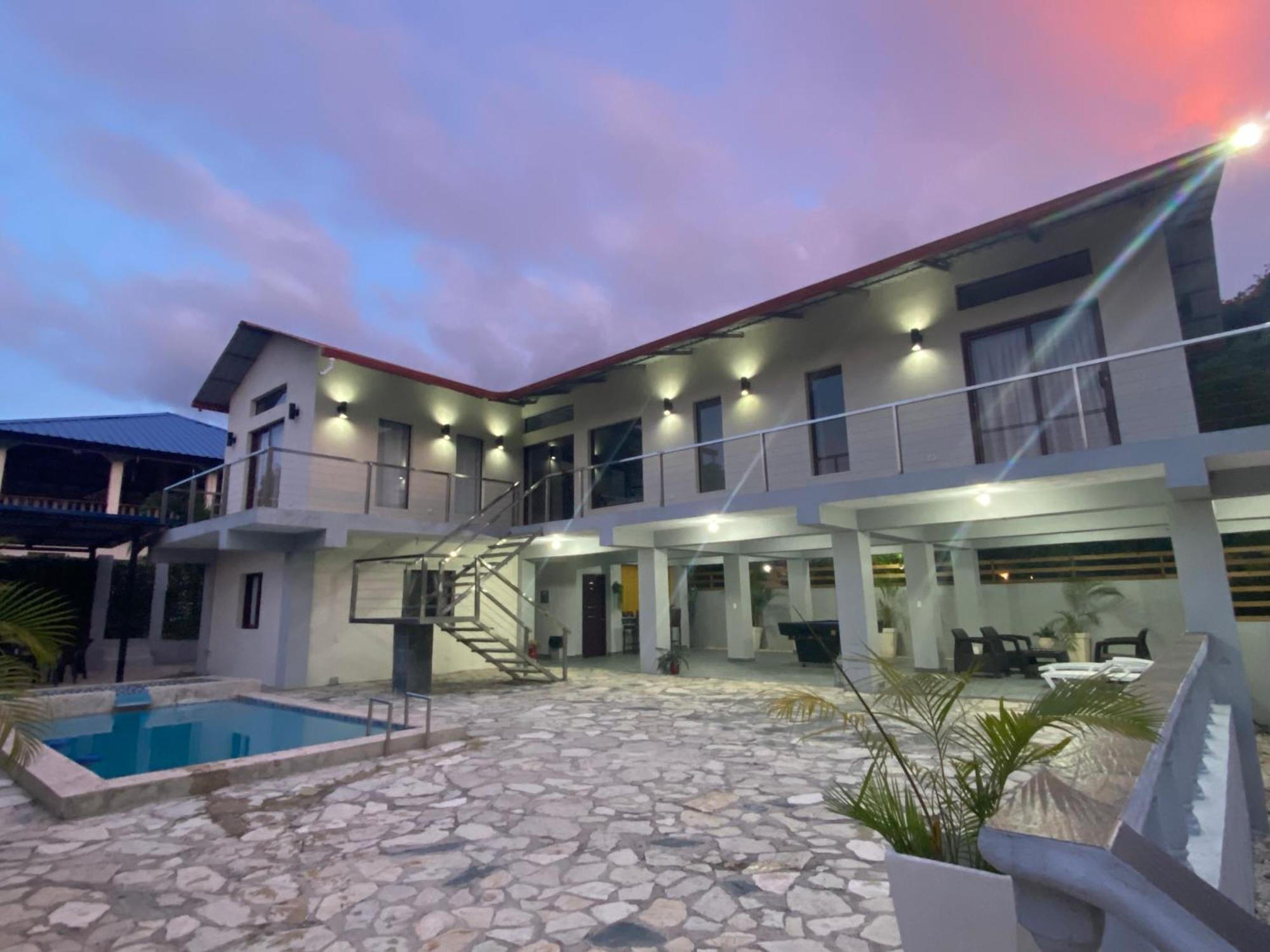 Villa Monaco Jarabacoa Rd Екстер'єр фото